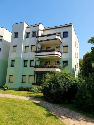 Neu sanierte Wohnung mit edler Küche - nähe Neufelder See!