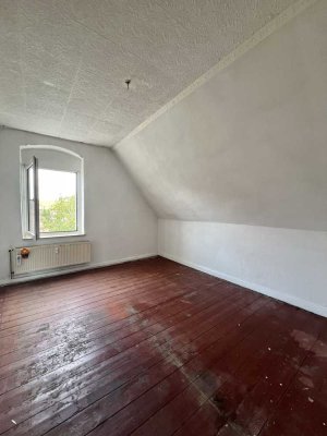 Charmante Altbau-Dachgeschosswohnung in Lünen-Brambauer