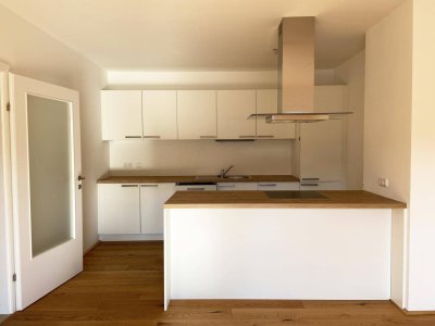 Große Dachgeschosswohnung inkl. Einbauküche und Loggia - Top B13