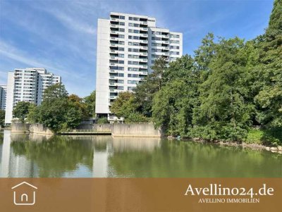 Frisch renovierte 2-Zimmer-Wohnung mit Seeblick & Tiefgarage in Erkrath“