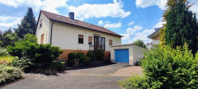 Attraktive 4-Zimmer-Eigentumswohnung mit Terrasse, Garten und großem Keller in ruhiger Lage