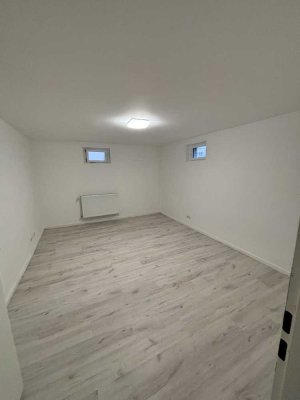 Stilvolle 1-Zimmer-Souterrain-Wohnung in Dreieich