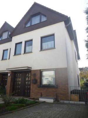 Gepflegte Maisonette-Wohnung mit eigenem Hauseigang und tollem Ausblick im Dortmunder Süden