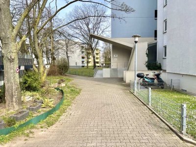 2-Zi-Wohnung, große Küche u. Loggia im Grünen