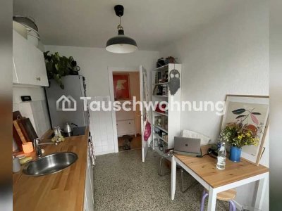 Tauschwohnung: Helle 2 Zimmer Wohnung mit Balkon