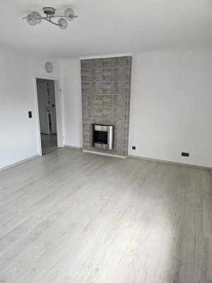 3.0 Zi. Wohnung in Ruhiger und begehrter Lage mit EbK
