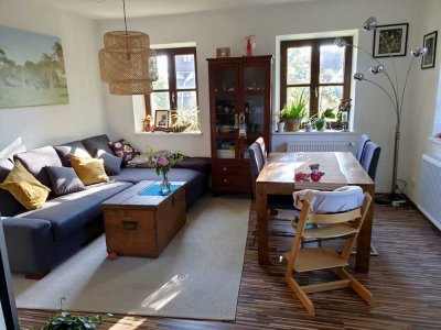 1000 €, 80 m², 3 Zimmer