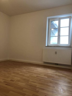 **Moderne 2-Zimmer-Wohnung in ruhiger, zentraler Lage - Nähe zur deutschen Grenze