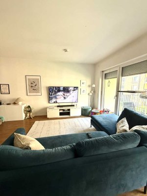 Nachmieter Gesucht -  Karolingerhöfe - Exklusive 4-Raum-Wohnung in Düsseldorf