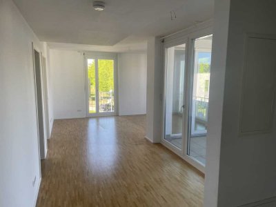Stuttgart-Heumaden: Helle 2-Zimmer-Wohnung mit 60 m²