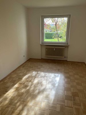 WG 1 Zimmer in 3er WG, Zi1,3  nähe München in Unterhaching