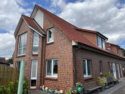 sehr gepflegte 3-Zimmer-Wohnung mit Balkon, Terrasse & Garten