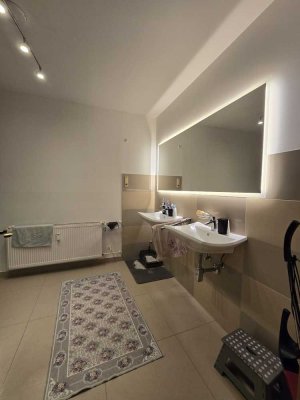 Modernes 3,5 Zimmer-Wohnung mit großem Balkon in Bretten zu vermieten