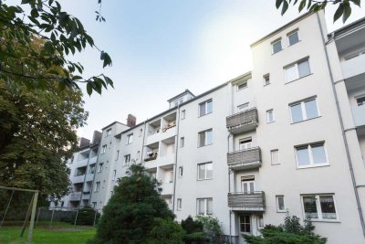 Gepflegte 4-Zimmer-Wohnung mit Balkon in Bremerhaven-Geestemünde