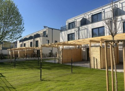 *FRÜHLINGSAKTION* JETZT 5% sparen! Exklusive Reihen- und Doppelhäuser am idyllischen Hunyadi Park mit Blick in den Park im ALTORT MARIA ENZERSDORF!