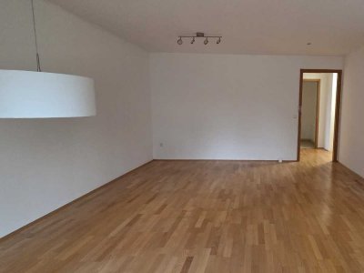 2-Zimmer Wohnung mit Balkon, Top-Lage in Hochzoll-Nord