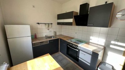 ! Wohnen im Heimgarten ! EBK vom Vormieter - kotenfreie übernahme mögl