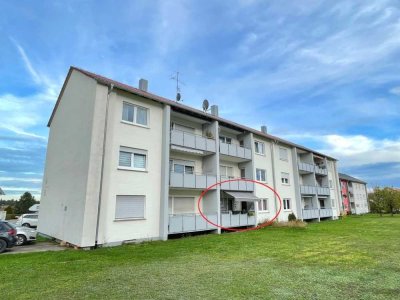 Sanierte 3-Zimmer-Erdgeschosswohnung mit EBK + Garage