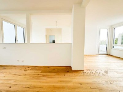 Exklusive 3-Zimmer-Penthousewohnung mit offener Küche und Wohnbereich!