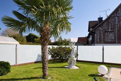 Mediterraner Bungalowtraum mit Pool