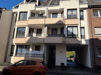 Zentrale 2-Zimmer-Wohnung mit 2 Balkonen in Siegburg