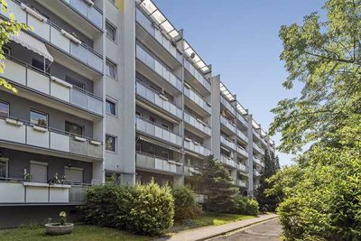 2-Zimmerwohnung im 1.OG mit Balkon, Aufzug, Bad mit Dusche!