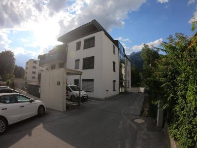 Moderne 2-Zimmer Wohnung mit Balkon und TG-Platz
