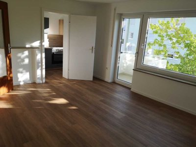 Helle und in 2021 modernisierte 2-Zi-Wohnung