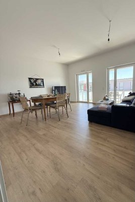Zuhause mit 2 Zimmern und Balkon in Aschaffenburg