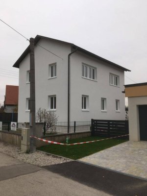 Gemütliche Wohnung mit Terrasse und Garage
