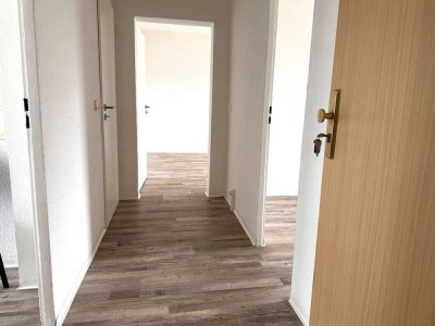 +++Neu saniert mit Tageslichtbad+++