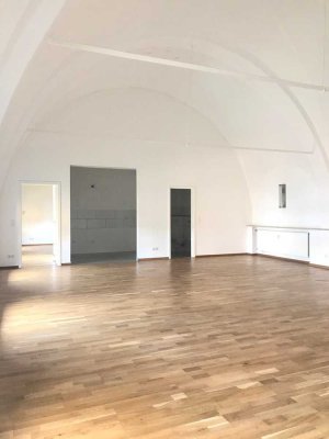 Wunderschöne 2,5 Zimmer Wohnung im ehemaligen Johanneskloster