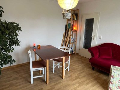 3-Raum-Wohnung möbliert