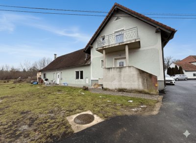 Hier können Sie sich verwirklichen: Großzügiges Familienidyll mit 2.249m² Grünfläche in Bestlage
