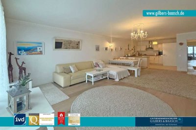 Stilvolle Erdgeschosswohnung: hochwertige Ausstattung mit Terrasse, Balkon und Tiefgaragenstellplatz