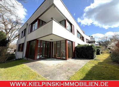 Haus im Haus: Moderne 3-5-Zi.-Maisonette-ETW mit Süd/West-Terrasse, Garten und TG-Stellplatz