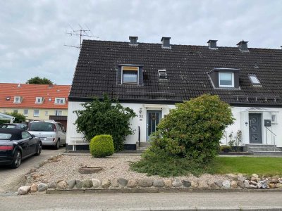Gemütliches Reihenendhaus mit Garage und Garten für zwei Personen in ruhiger Lage