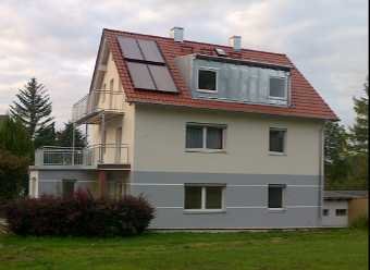 Charmante 3-Zimmer-Wohnung im 1. OG, voll renoviert in Landshut-Berg