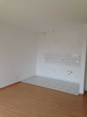 sonnige 1-Raum-Wohnung in Magdeburg-Cracau zu vermieten