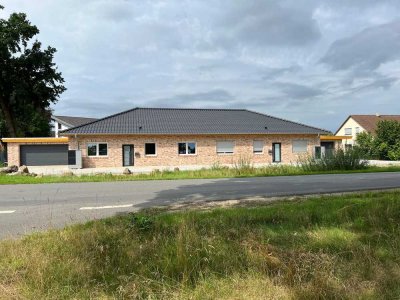 KFW40 Bungalowhälfte mit Doppelgarage