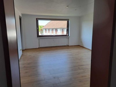 Schöne und modernisierte 3-Zimmer-Wohnung mit Balkon in Lehre