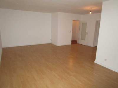 Attraktive Eigentumswohnung mit Balkon und TG-Stellplatz - begehrte Lage in Horn-Lehe
