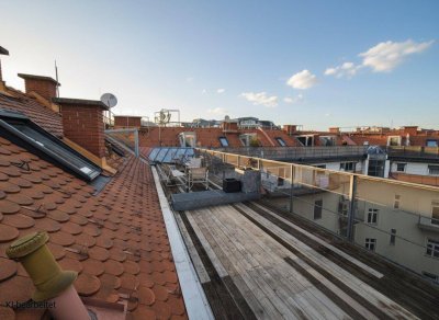 Traumhafte Maisonette-Wohnung mit Terrasse in den Innenhof! ab sofort verfügbar!