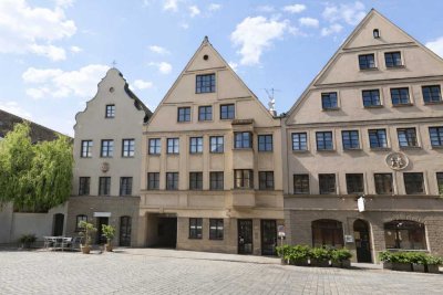 Sofort Bezugsfrei -  Atelierwohnung auf zwei Ebenen über den Dächern der Augsburger Innenstadt