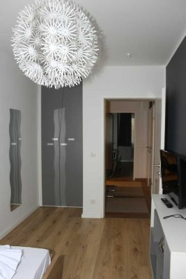 Große 5-Zimmer-Wohnung auf dem Petrisberg – 4 Schlafzimmer, 2 Bäder, möbliert
