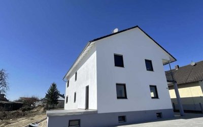 3,5-Zimmer Wohnung, EBK, Modernisiert, ab sofort!