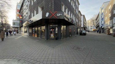 Renditestarkes Eckhaus in Essen-Stadtmitte: Vollvermietetes Wohn- und Geschäftshaus mit Aufzug