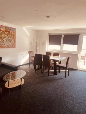 125 m² Gartenwohnung, kernsaniert, 2 Bäder, voll möbliert – Steinberg am Rofan