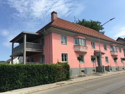 3,5-Zimmer-Wohnung mit großer Terrasse und Gartenanteil