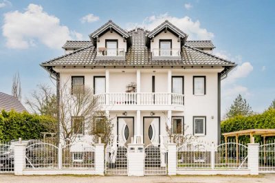 **Möbliert - Traumhafte Doppelhaushälfte zur Miete**